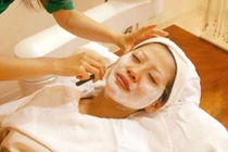 Thực hư làm đẹp bằng cách cạo lông mặt