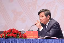 Bộ trưởng Bùi Quang Vinh: “Đừng làm khó cán bộ cấp cao”