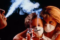 Phòng tránh viêm phổi, ho gà mùa đông xuân cho trẻ