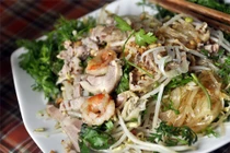 Địa điểm ăn món trộn cực ngon ở Hà Nội