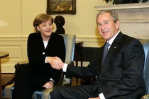 Cuộc đời của người đàn bà thép Angela Merkel