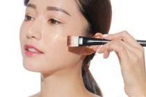 Bí quyết giữ lớp trang điểm rạng rỡ cả ngày dài