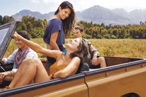 Bí quyết giữ da không bắt nắng, tươi sáng trong ngày hè