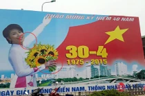 Hà Nội nói gì về pano “kỳ dị” chào mừng 30/4?