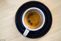 Tiết lộ lượng cà phê mỗi ngày giúp quý ông yêu khỏe