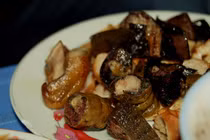 Quán ngon đông khách: Những quán lòng lợn ngon nhất Hà Nội