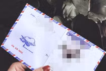 Vô tình phát hiện tập thư tình từ người yêu cũ của chồng