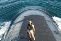 Đặt chân lên tàu ngầm hạt nhân mới nhất của Hải quân Mỹ