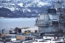 Bất ngờ tình trạng tàu sân bay Nga sau sự cố chìm dock nổi