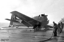 Cơn ác mộng về tai nạn khi hạ cánh trên tàu sân bay 