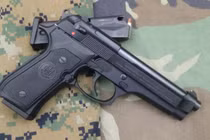 Thành lập được 240 năm, Quân đội Mỹ chỉ dùng đúng 9 loại súng ngắn