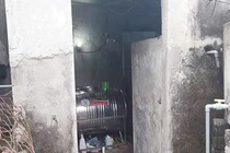 Phát hiện thi thể nữ chủ tiệm thuốc tây bên bồn rửa