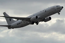 Mỹ điều siêu săn ngầm đến Alaska: Một mũi tên trúng hai đích!