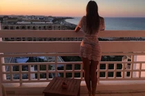 Cận cảnh nữ trọng tài bóng đá trẻ trung và gợi cảm nhất nước Nga