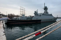 Cận cảnh tàu hộ vệ tên lửa Kalibr mới nhất của Hải quân Nga