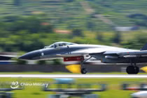 Chiến đấu cơ xương sống của Trung Quốc liệu có phải J-11?