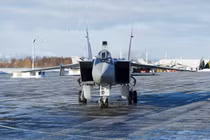 Cận cảnh siêu cơ Liên Xô từng vít cổ SR-71 "Chim Đen" của Mỹ