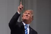 Mỹ loay hoay phát triển binh chủng vũ trụ, Nga có từ 30 năm trước