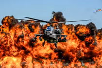 Đọ sức trực thăng AH-64 và Ka-52: "Kẻ tám lạng, người nửa cân"