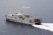 Soi sức mạnh tàu vận tải siêu tốc của Hải quân Mỹ