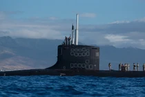 Ngạc nhiên cách biệt kích hải quân Mỹ "chui" ra khỏi tàu ngầm