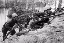 Kinh hoàng những "cỗ máy" giết người hàng loạt trong Thế chiến thứ 2