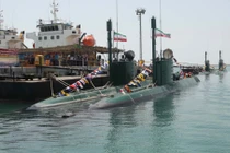 Đạo quân tàu ngầm giúp Iran phong tỏa vịnh Ba Tư “dị” cỡ nào?