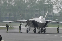 J-20 xuất hiện ở căn cứ quân sự Mỹ và sự thật bất ngờ