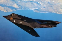 F-117 Nighthawk: Chiến đấu cơ tàng hình đầu tiên trên thế giới