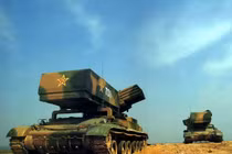 Choáng với khẩu pháo phản lực 40 nòng của Trung Quốc