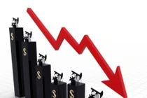 Cổ phiếu ngành dầu khí trượt dài theo giá dầu, nhà đầu tư mất tiền tỷ 