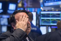 Cổ phiếu FTM và TTB khiến nhà đầu tư đau tim nhất trong năm 2019