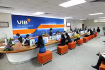 Người nội bộ đua nhau thoái vốn tại VIB giữa lúc cổ phiếu tăng phi mã