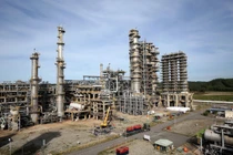 Lọc hóa Dầu Bình Sơn niêm yết 3 tỷ cổ phiếu trên HNX