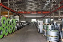 Thép Nam Kim báo lợi nhuận "lao dốc không phanh" 83% trong 9 tháng