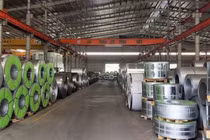 Thép Nam Kim báo lợi nhuận "lao dốc không phanh" 83% trong 9 tháng