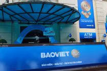 Cổ phiếu Tập đoàn Bảo Việt vẫn "lao đao" dù lãi lớn, Sumitomo Life rót thêm vốn