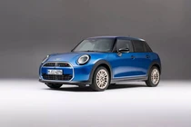 MINI Cooper 2025 phiên bản 5 cửa ra mắt, gia tăng kích thước và cải tiến động cơ