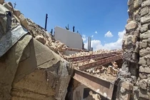 Động đất ở Iran, hơn 120 người thương vong