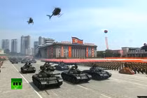 CIA "mắt nhắm mắt mở": Triều Tiên mua được 87 trực thăng Mỹ