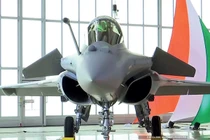 Ấn Độ giải thích việc mua tiêm kích Rafale: Tiền nào của ấy