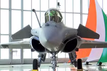 Ấn Độ giải thích việc mua tiêm kích Rafale: Tiền nào của ấy