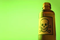 Rợn người 5 loại chất kịch độc giết người nhanh như chớp mắt