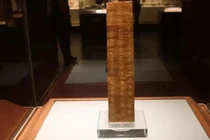 Phát hiện sắt vụn trên núi, lộ bí mật động trời của Võ Tắc Thiên