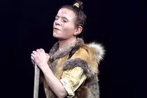 Nóng: "Hồi sinh” thành công mỹ nhân thời đồ đá nằm sâu trong rừng