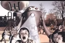 Nghi vấn UFO đột nhập công viên ở Liên Xô, tẩy não một cậu bé? 