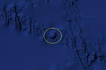 Sự thật về UFO giữa đại dương được phát hiện qua Google Earth