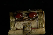 Cứu người được trả ơn chiếc hộp, 24 năm sau mới biết báu vật