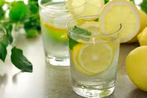 Những tuyệt chiêu giải rượu từ nguyên liệu sẵn có trong bếp 