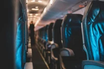 Quấy rối tình dục 2 nữ tiếp viên, nam tiếp viên lĩnh án tù